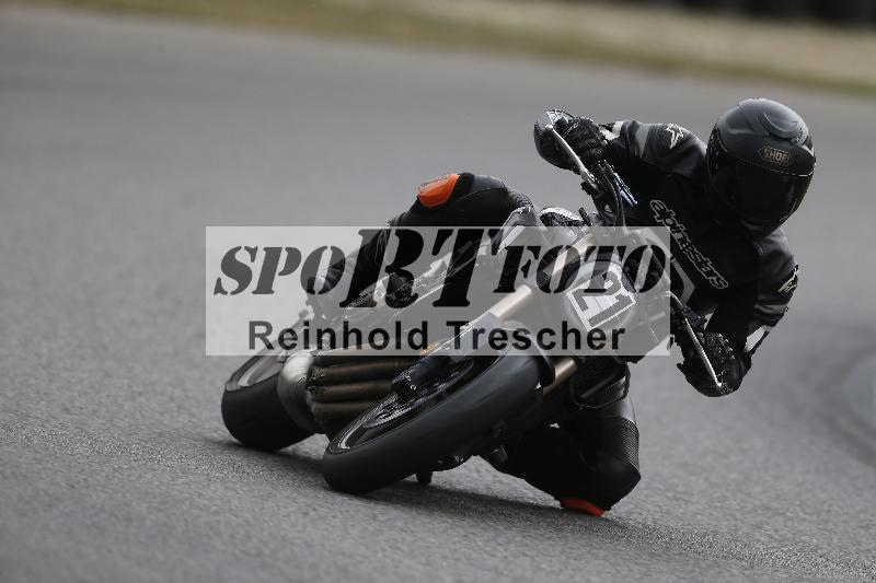 /37 09.08.2026  Pluess Motosport ADR/Einsteiger/21